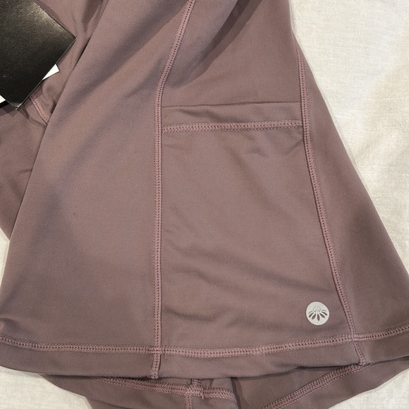 NWT Senita Ava Tank - Picture 5 of 5